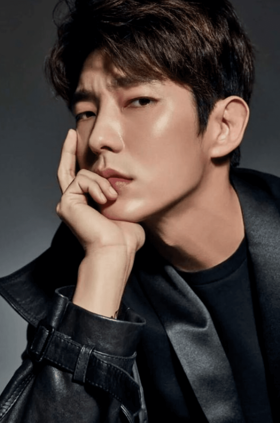 Lee Joon Ki xác nhận đóng phim mới với nữ diễn viên kém 10 tuổi sau thời  gian ở ẩn